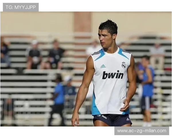 C罗白宫现身引爆社交圈：名人同框话题炸裂