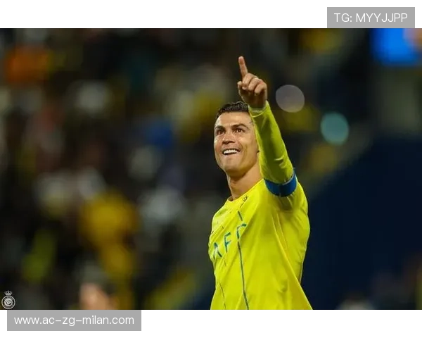 C罗强射击中边网引发错觉