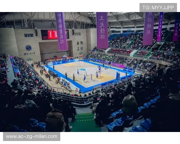 冠军球队备战赛季再度封闭集训,力争蝉联桂冠,冠军联赛小组赛