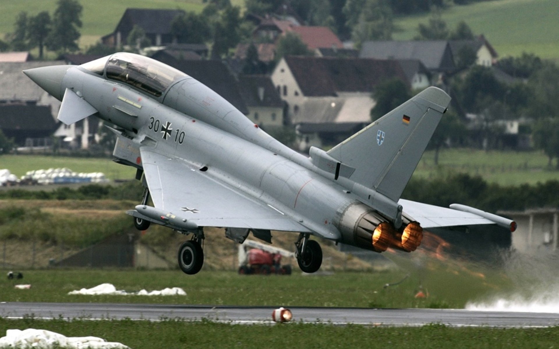 世界滑板锦标赛中国选手获最佳新秀，世界滑板大赛冠军