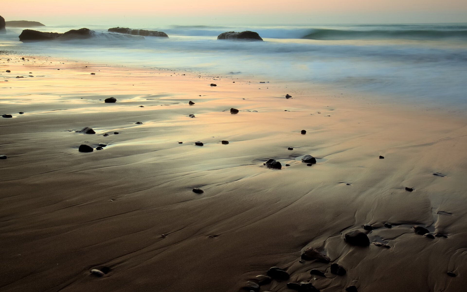 佛罗伦萨利用换人时机加强进攻端压力,佛罗伦萨降级时的阵容