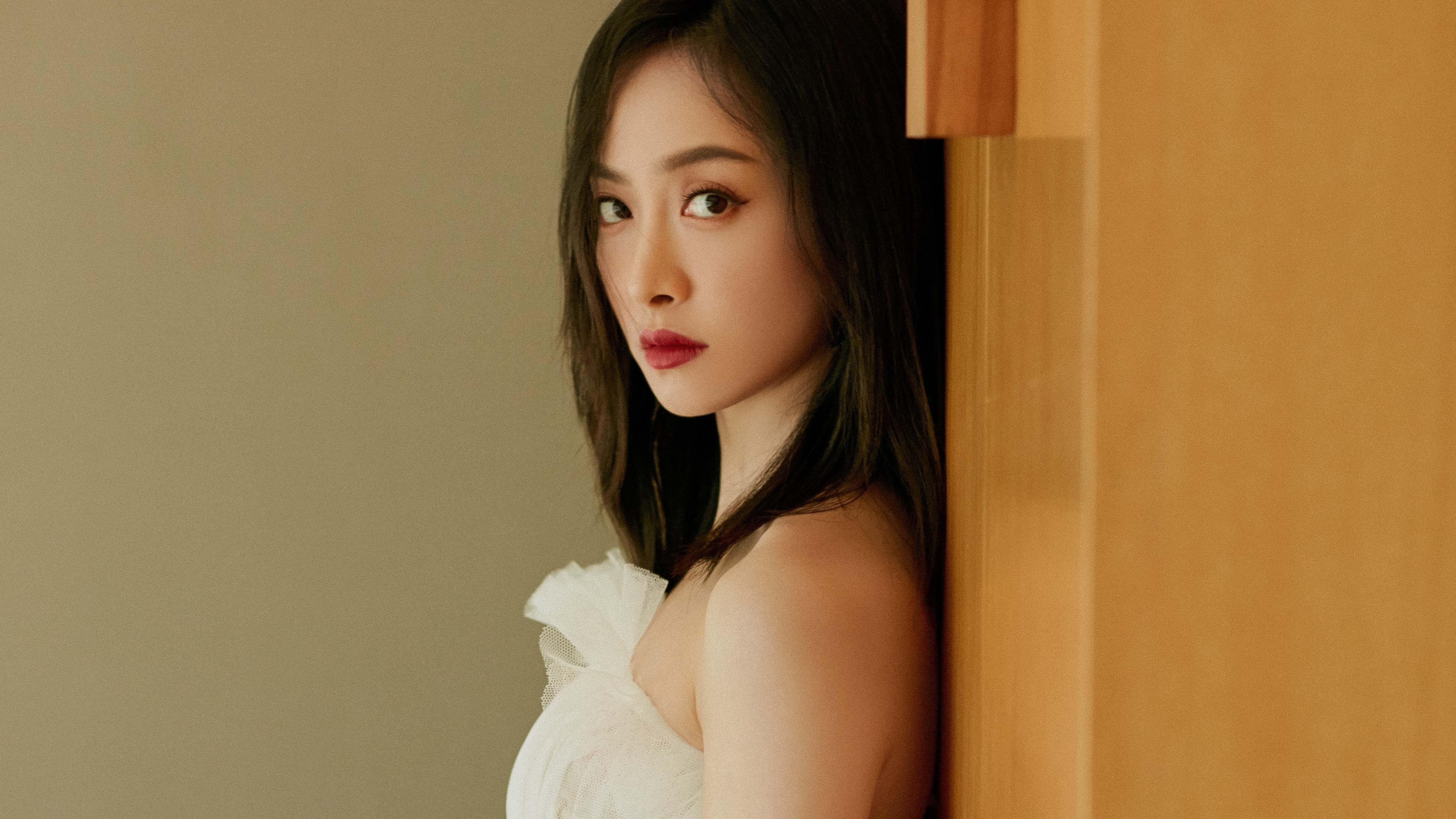 仰泳新秀突尼斯表现超出预期,星期六和百丽